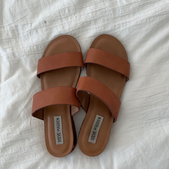 Steve Madden Shoes - Steve Madden slides